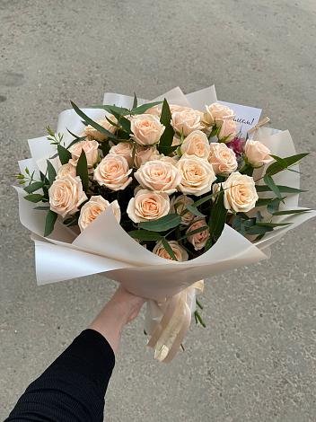 Букет Кремовые розы Латте в Токарево